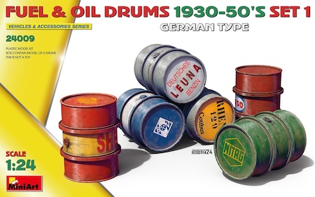 Miniart Fuel  Oil Drums 1930-50's Set